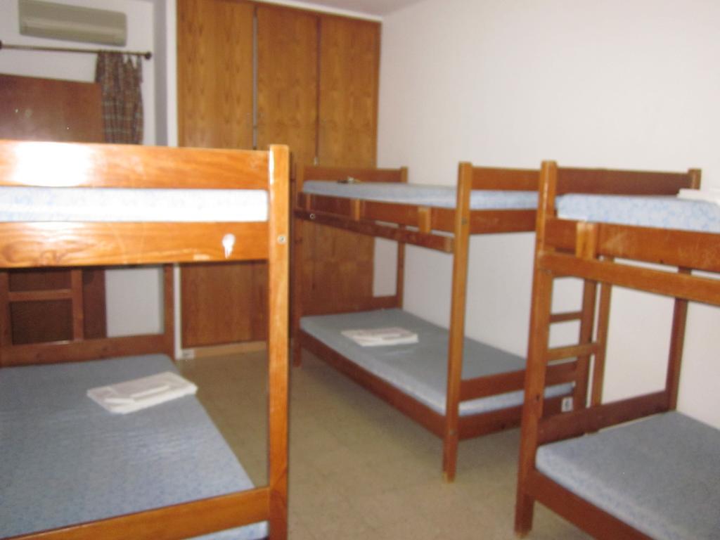 Hostal Hi - De Juventude *